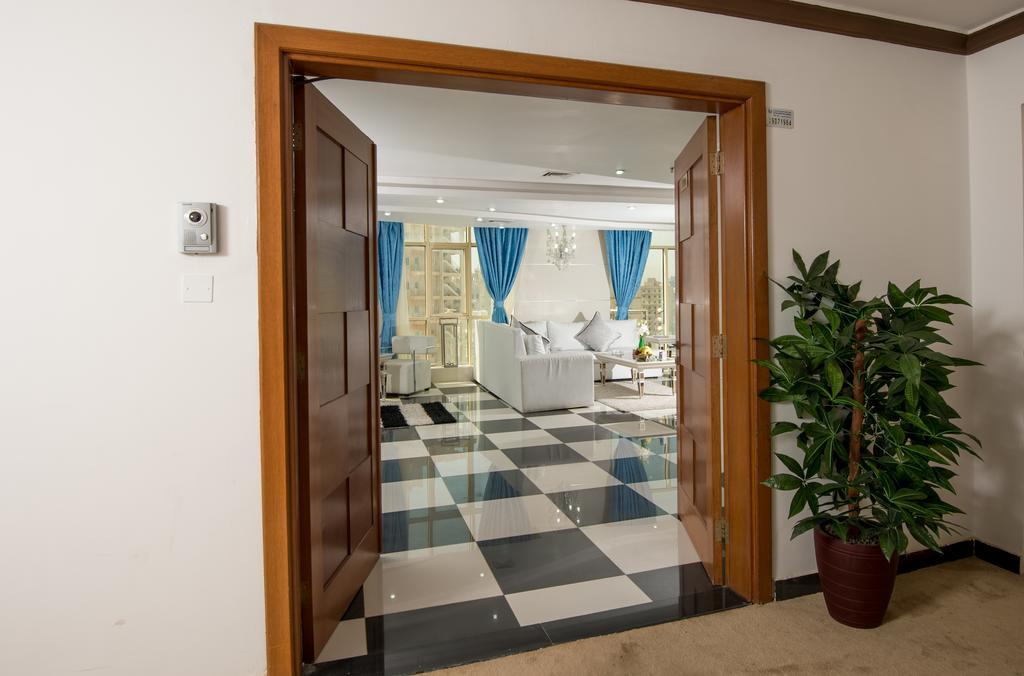 Bravo Royal Hotel Suites Kuwait City Eksteriør bilde