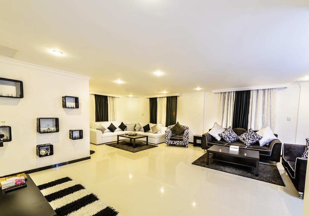 Bravo Royal Hotel Suites Kuwait City Eksteriør bilde