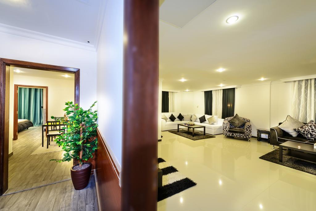 Bravo Royal Hotel Suites Kuwait City Eksteriør bilde