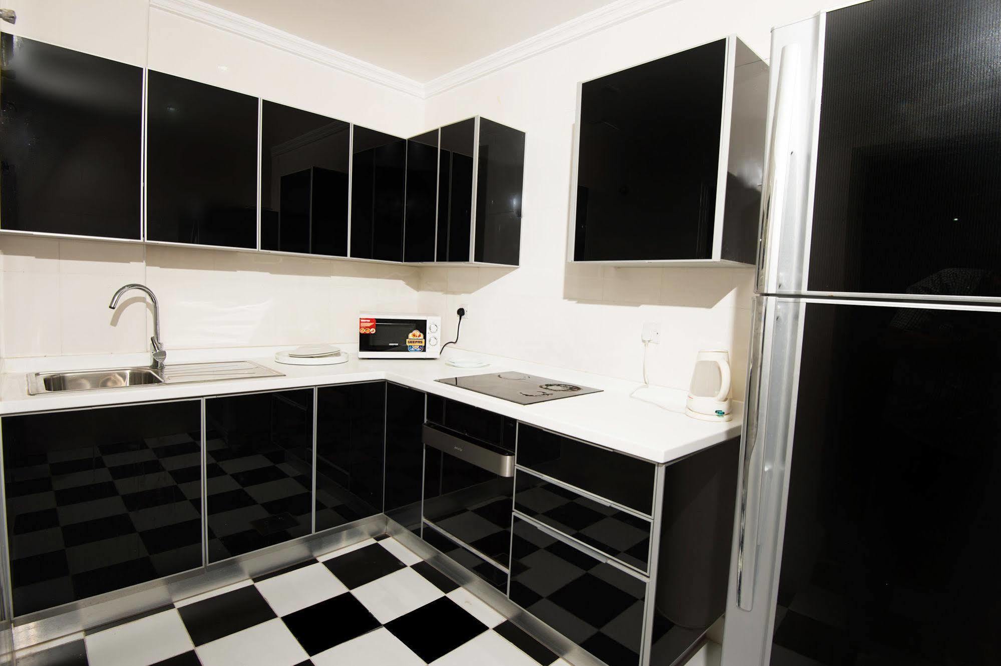 Bravo Royal Hotel Suites Kuwait City Eksteriør bilde