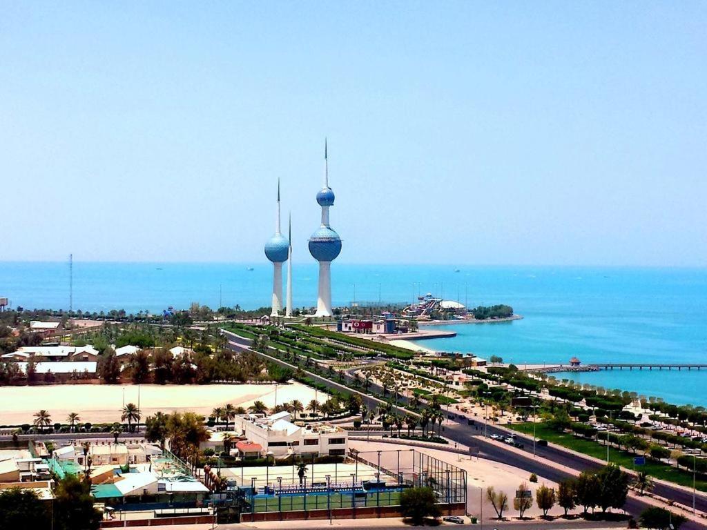 Bravo Royal Hotel Suites Kuwait City Eksteriør bilde
